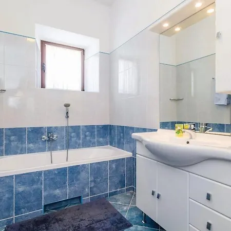 House Iva I Ella Case de vacanță Opatija