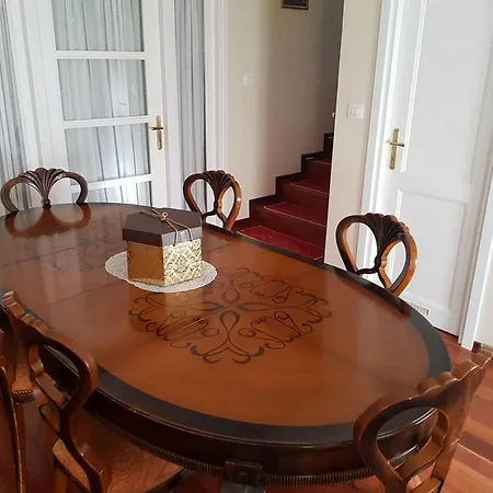 House Iva I Ella Case de vacanță *